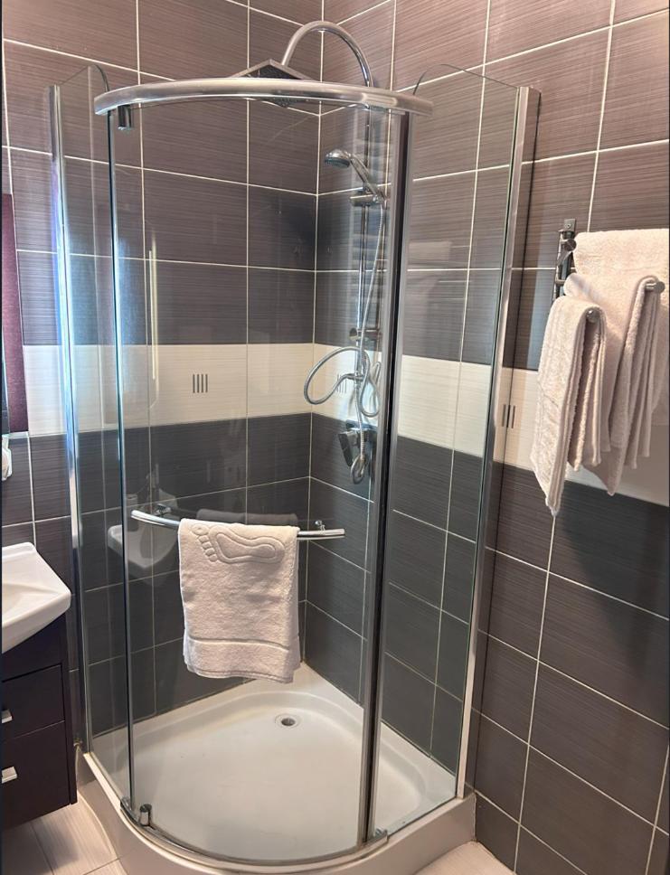 Apartament W Wesolej Warschau Buitenkant foto