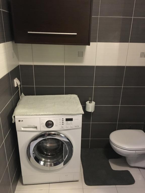 Apartament W Wesolej Warschau Buitenkant foto